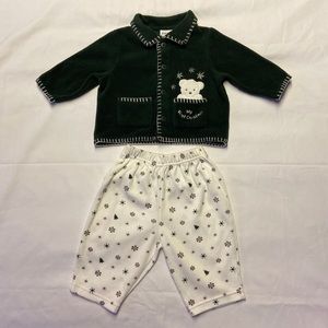 Circo Babies First Christmas Pjs- 0-3 Mos Like New
